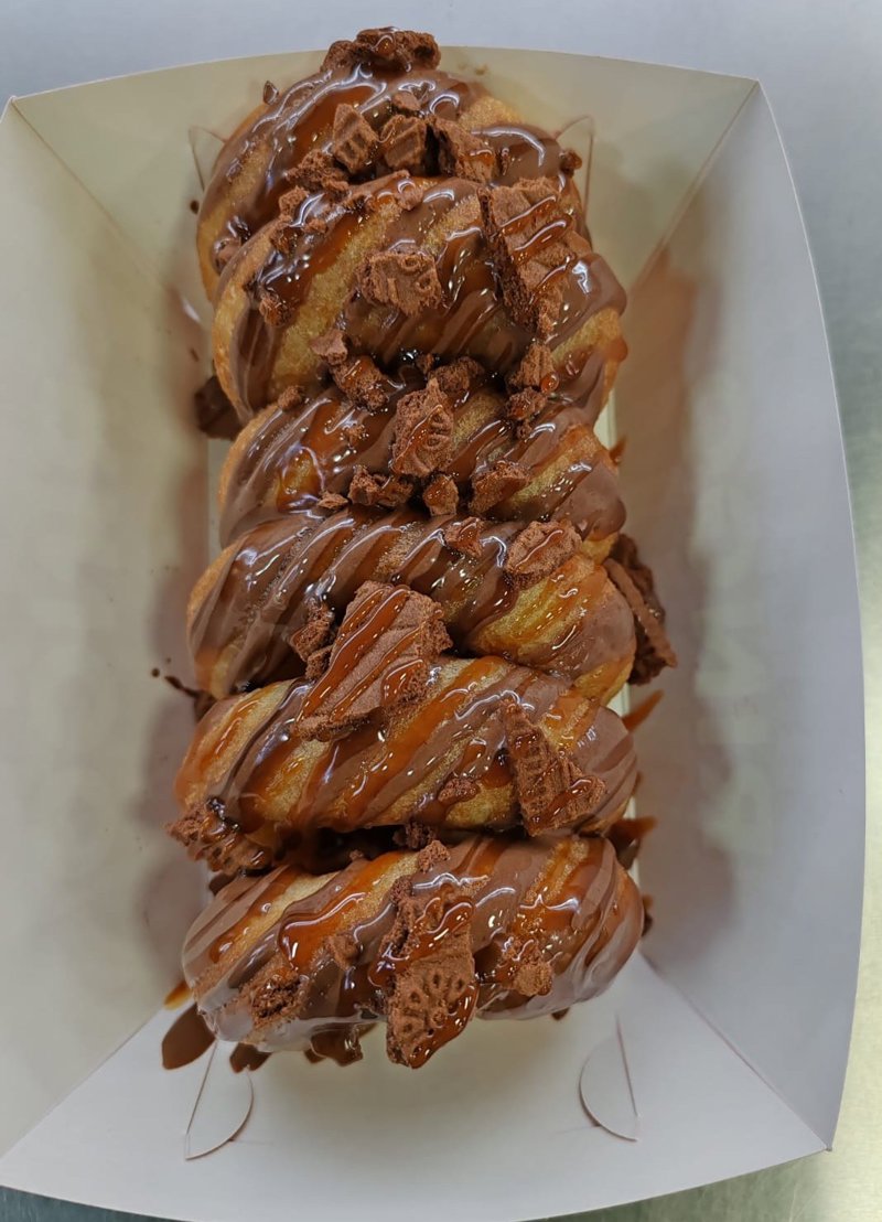 Chocolate, Biscuit & Caramel